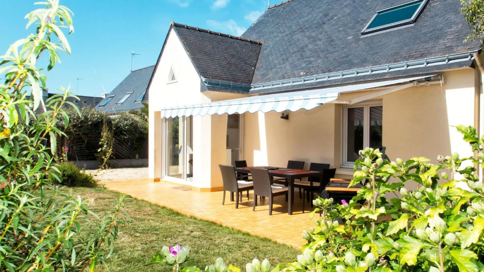 Holiday Home Les Embruns By Interhome Sarzeau